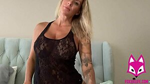 Amateur blonde gets off with squirting facial and toys